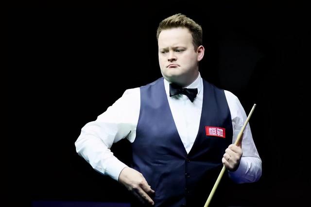 作為當地體 作為當地體